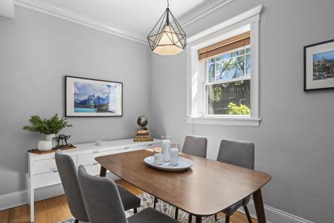 1504 West Cullom Avenue Chicago IL 60613