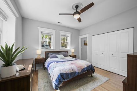 1504 West Cullom Avenue Chicago IL 60613