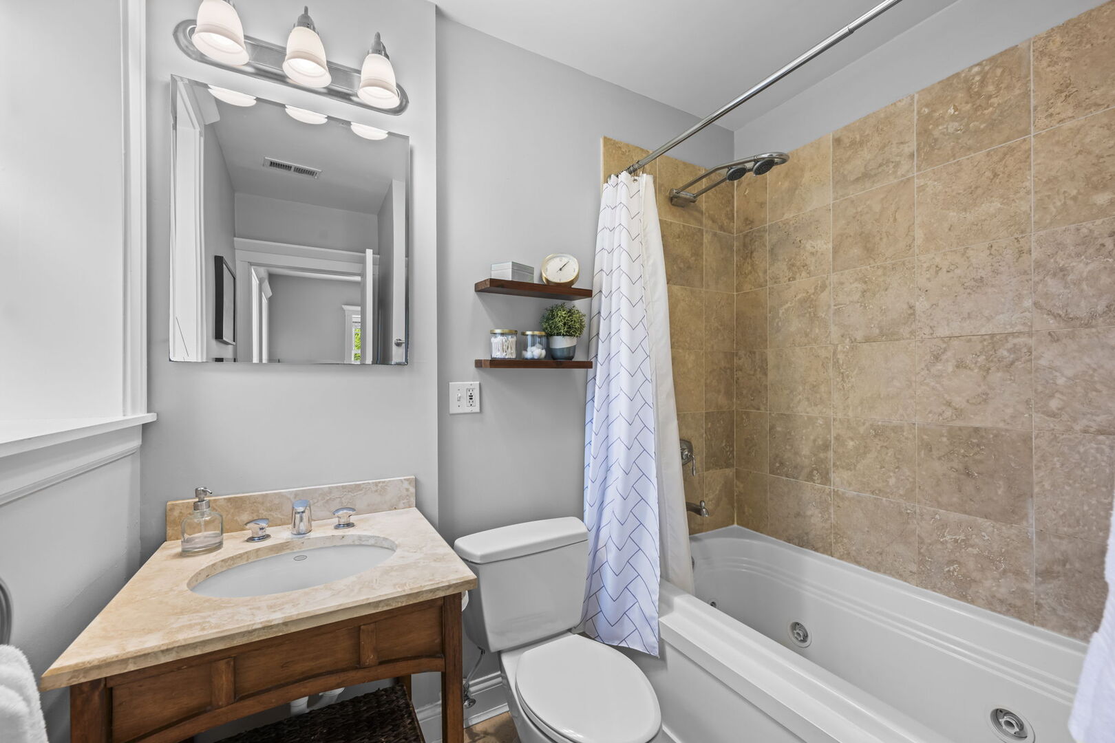 1504 West Cullom Avenue Chicago IL 60613