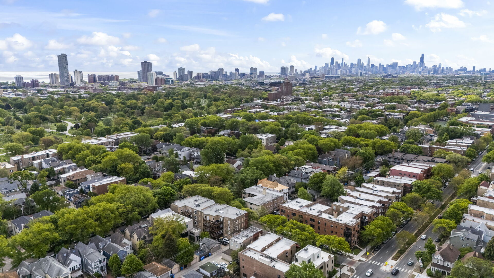 1504 West Cullom Avenue Chicago IL 60613