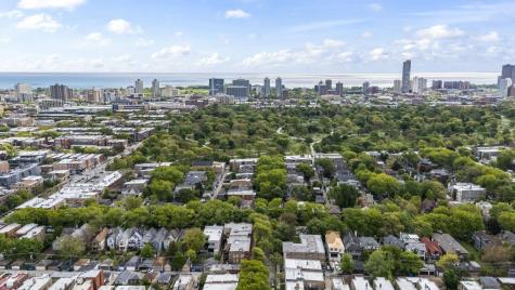 1504 West Cullom Avenue Chicago IL 60613