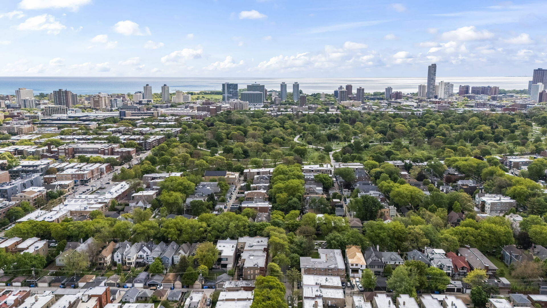 1504 West Cullom Avenue Chicago IL 60613