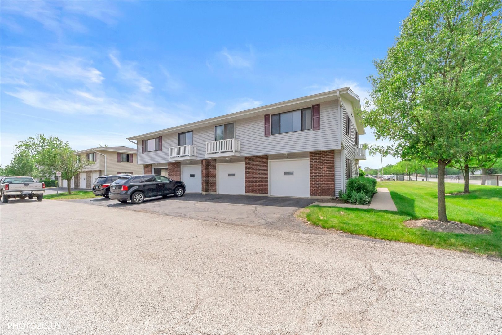 2 Dennis Court Schaumburg IL 60193