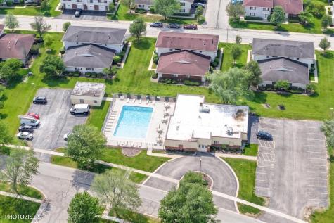 2 Dennis Court Schaumburg IL 60193