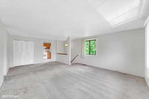 2 Dennis Court Schaumburg IL 60193