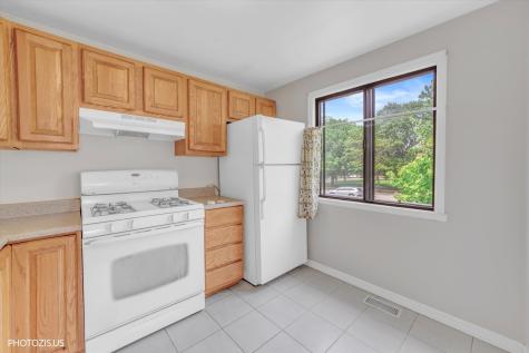 2 Dennis Court Schaumburg IL 60193