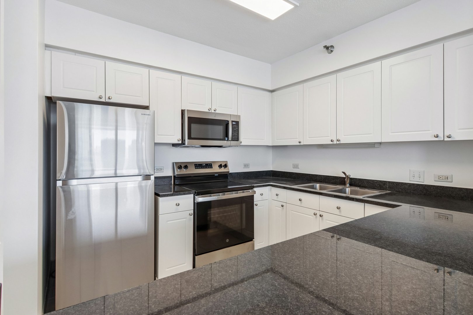 512 North Mcclurg Court Chicago IL 60611