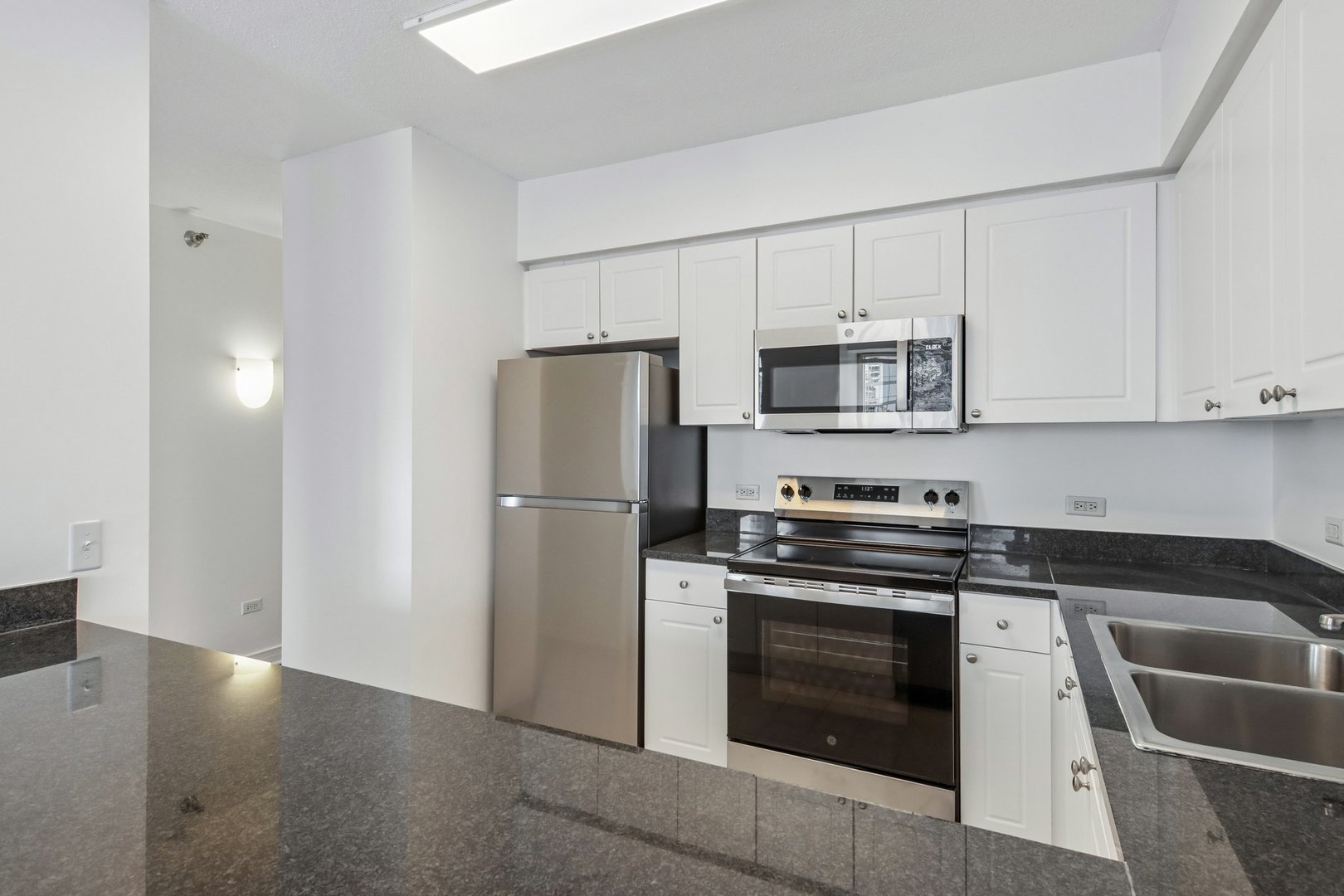 512 North Mcclurg Court Chicago IL 60611