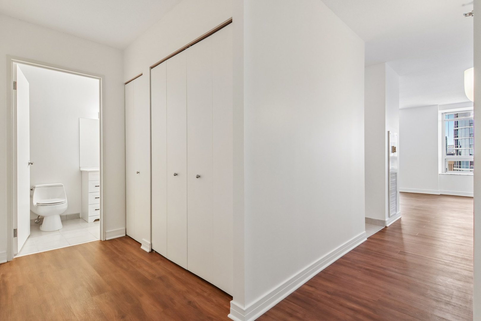 512 North Mcclurg Court Chicago IL 60611