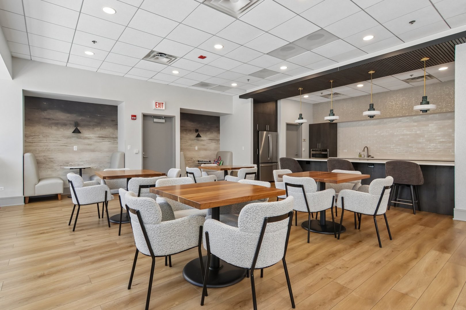 512 North Mcclurg Court Chicago IL 60611