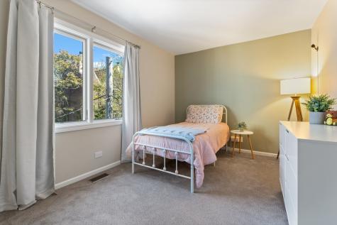 2740 North Janssen Avenue Chicago IL 60614