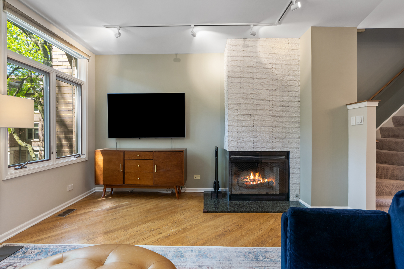2740 North Janssen Avenue Chicago IL 60614