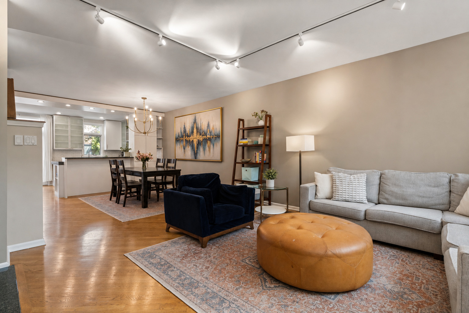 2740 North Janssen Avenue Chicago IL 60614