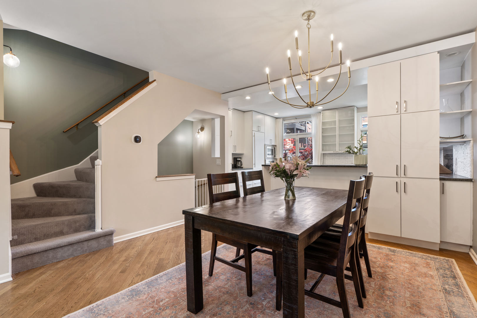 2740 North Janssen Avenue Chicago IL 60614