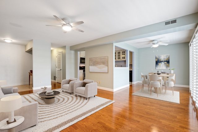 0N024 Ambleside Drive Winfield IL 60190
