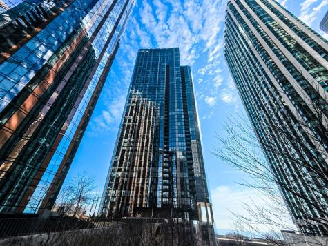 211 North Harbor Drive Chicago IL 60601