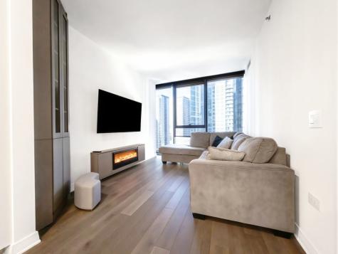 211 North Harbor Drive Chicago IL 60601