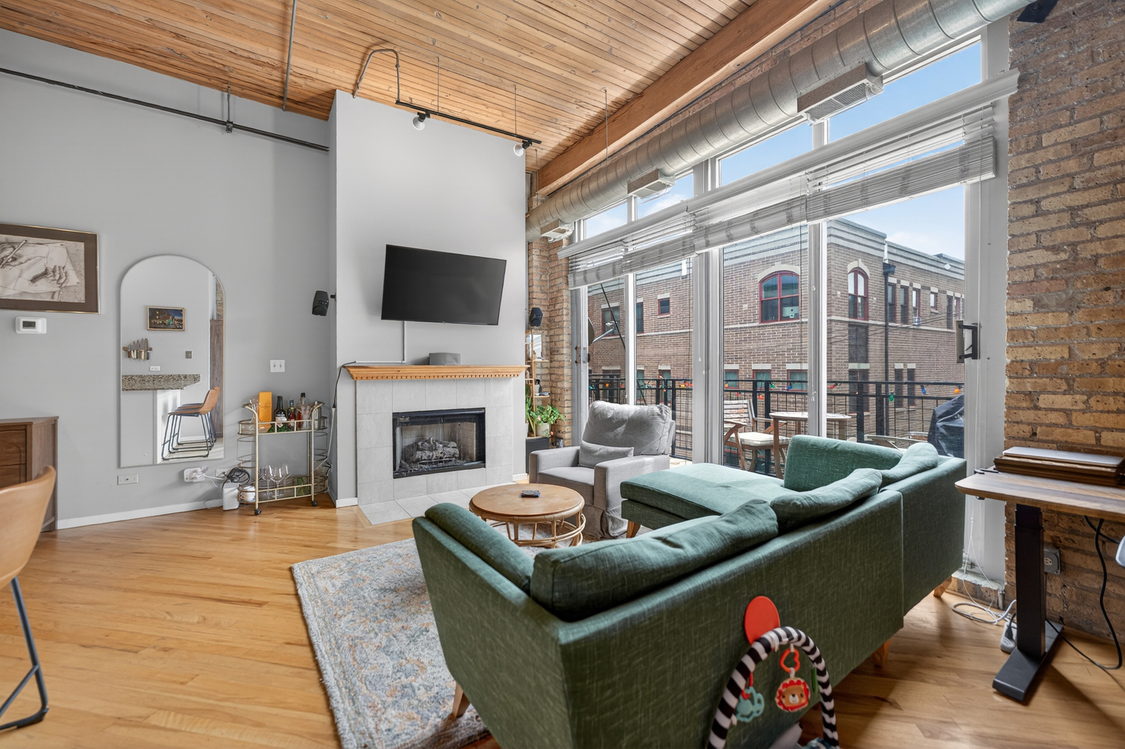 2333 West Saint Paul Avenue Chicago IL 60647