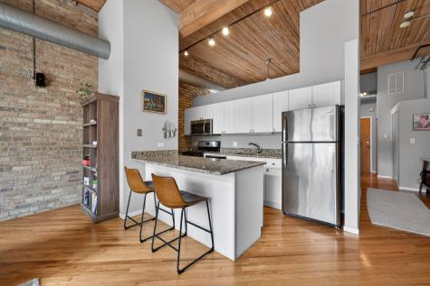2333 West Saint Paul Avenue Chicago IL 60647