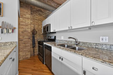 2333 West Saint Paul Avenue Chicago IL 60647