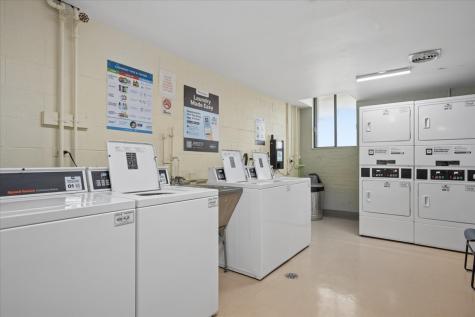 8455 West Leland Avenue Chicago IL 60656