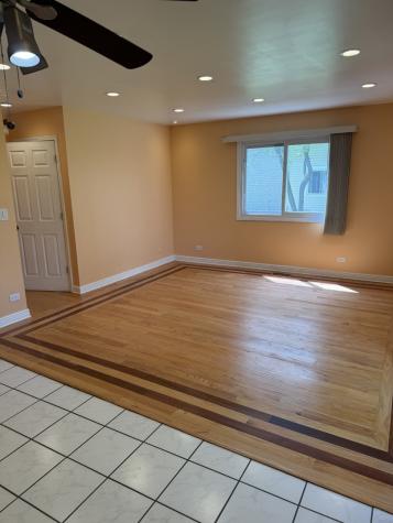 606 Bridgeport Place Wheeling IL 60090