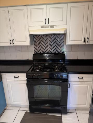 606 Bridgeport Place Wheeling IL 60090