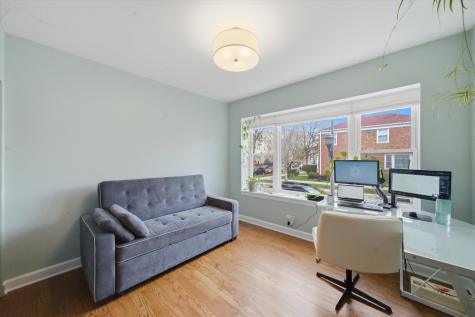 6157 North Richmond Street Chicago IL 60659