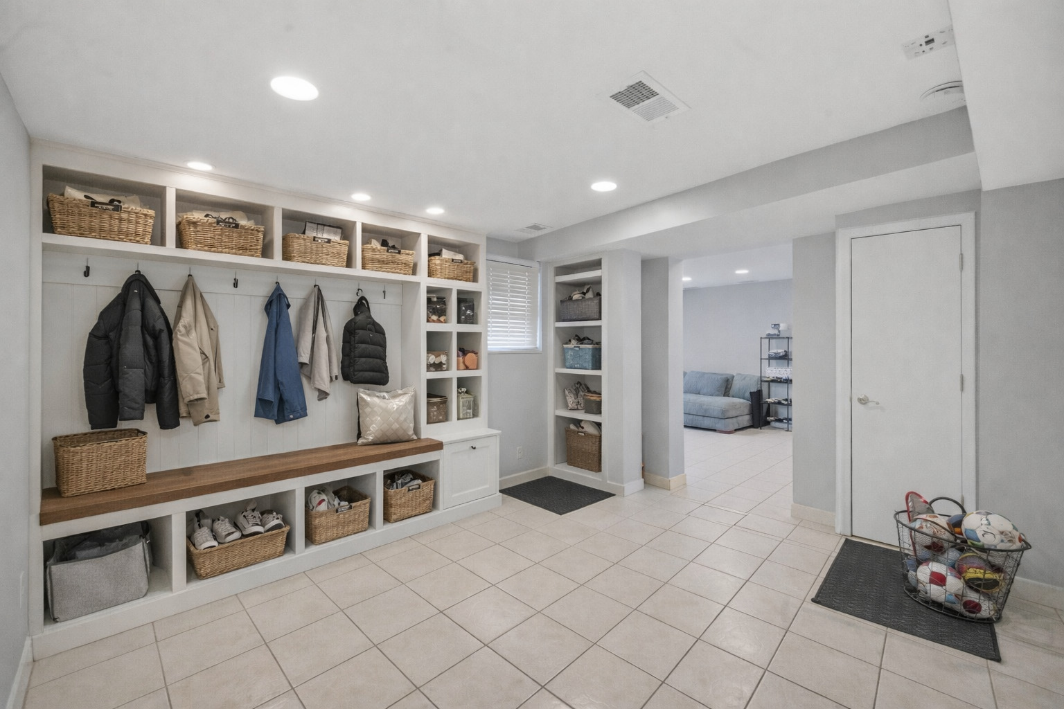 6157 North Richmond Street Chicago IL 60659