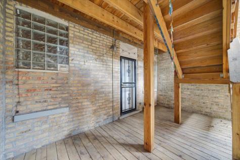 6157 North Richmond Street Chicago IL 60659