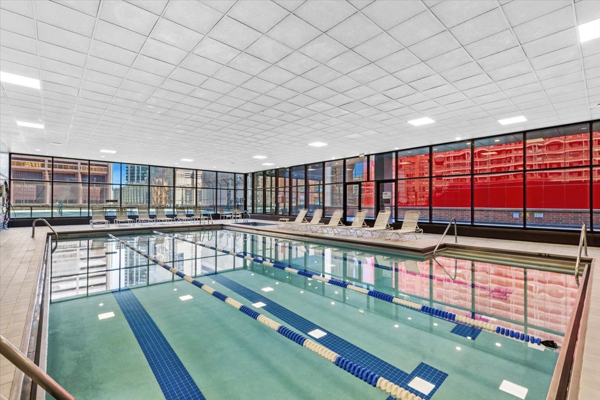 211 East Ohio Street Chicago IL 60611