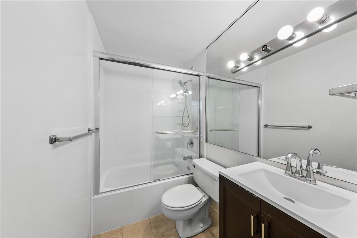 211 East Ohio Street Chicago IL 60611