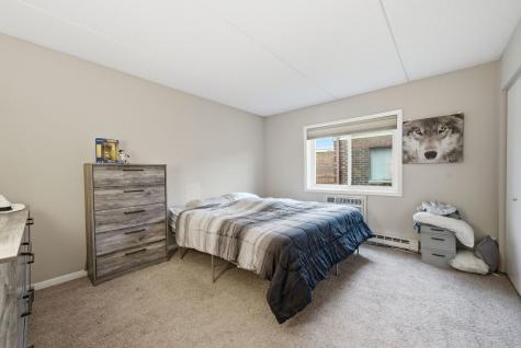 940 North Rohlwing Road Addison IL 60101