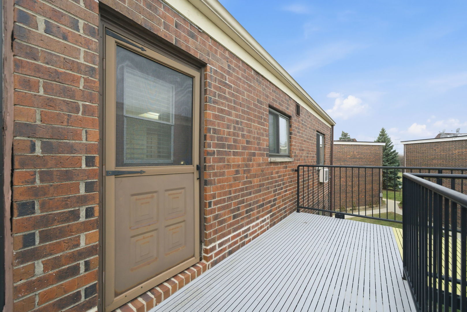 940 North Rohlwing Road Addison IL 60101