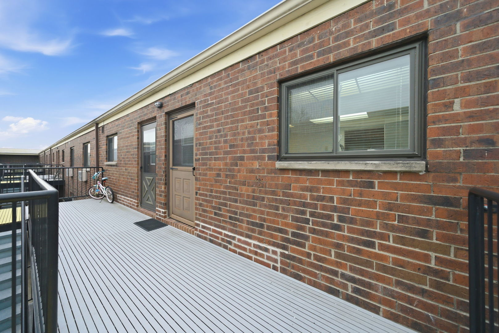 940 North Rohlwing Road Addison IL 60101