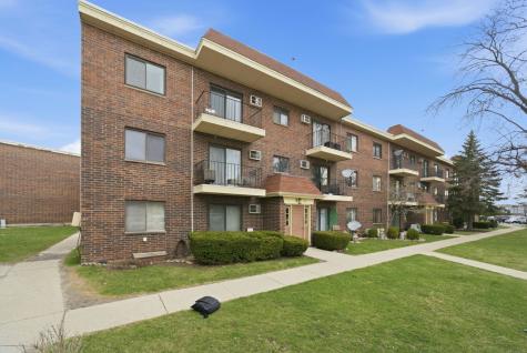 940 North Rohlwing Road Addison IL 60101