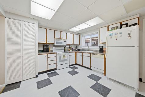 940 North Rohlwing Road Addison IL 60101
