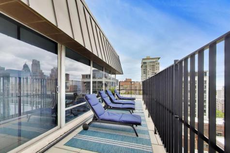 201 East Chestnut Street Chicago IL 60611