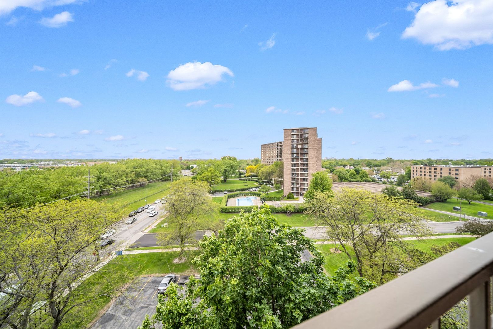 7033 North Kedzie Avenue Chicago IL 60645