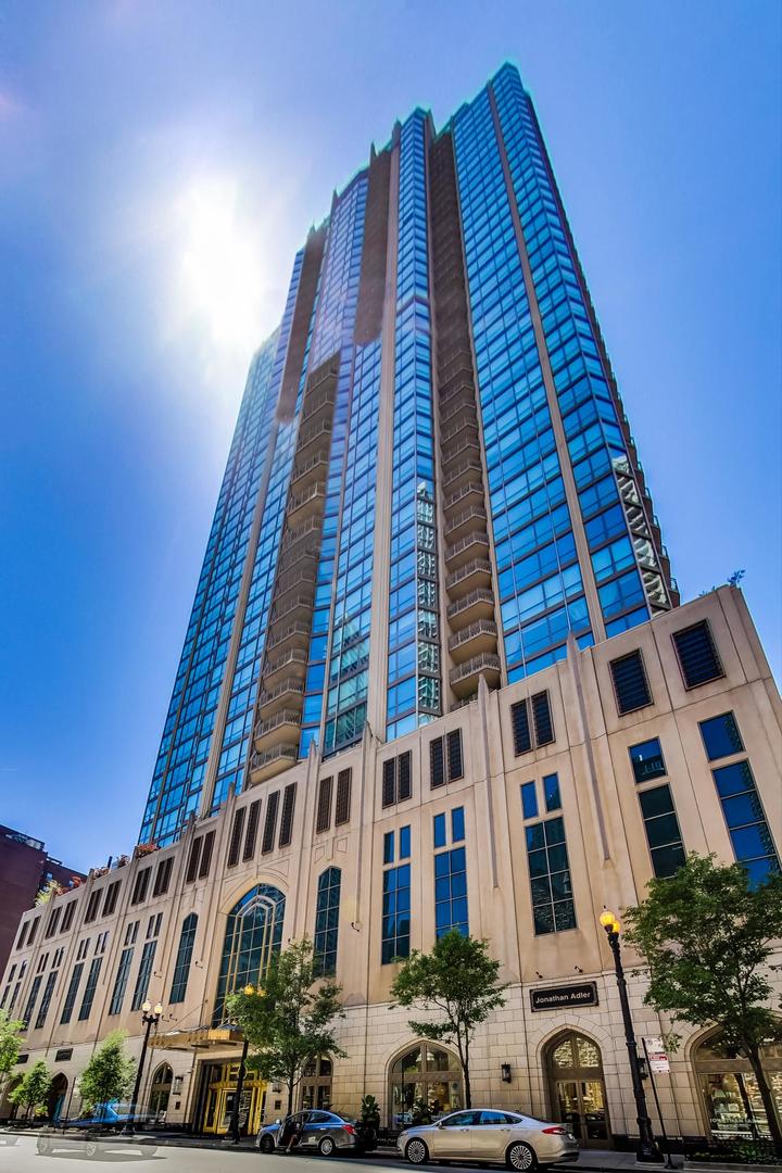 21 East Huron Street Chicago IL 60611