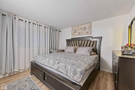 9708 Nottingham Avenue Chicago Ridge IL 60415