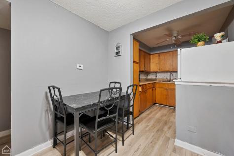 9708 Nottingham Avenue Chicago Ridge IL 60415