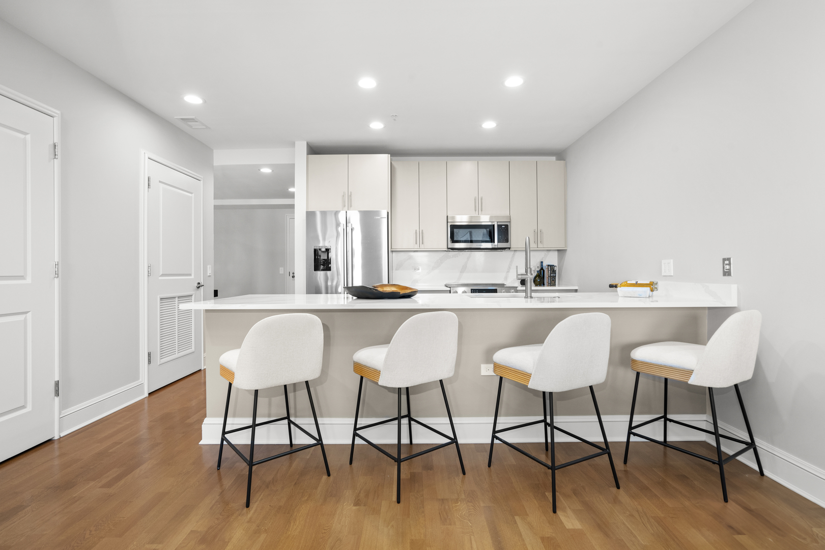 850 North Lake Shore Drive Chicago IL 60611