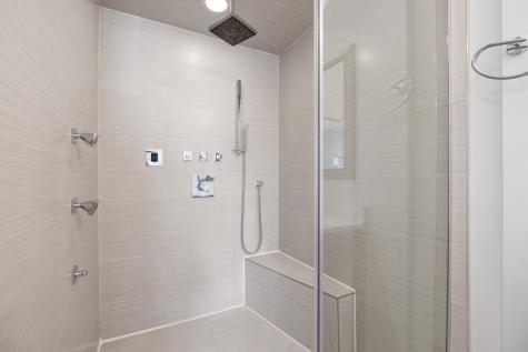 1536 West Walton Street Chicago IL 60642