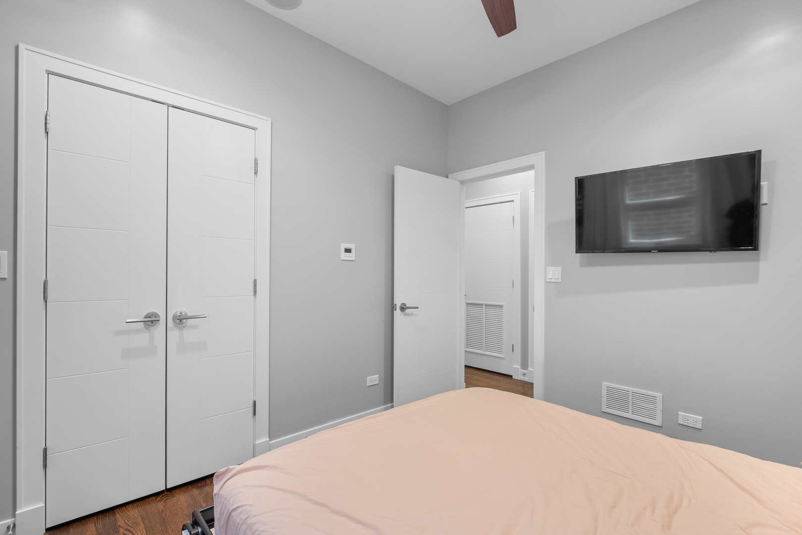 1536 West Walton Street Chicago IL 60642