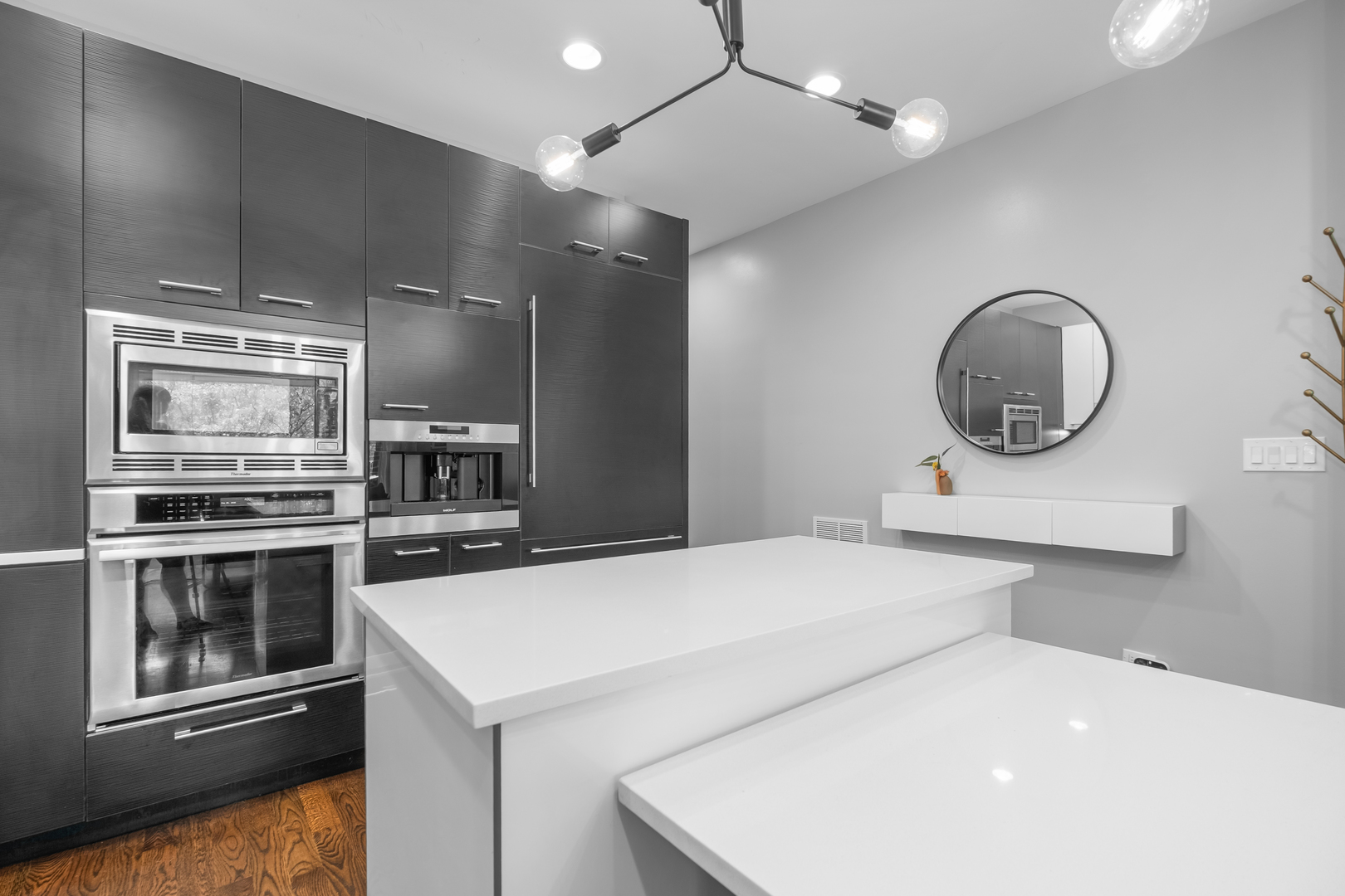 1536 West Walton Street Chicago IL 60642