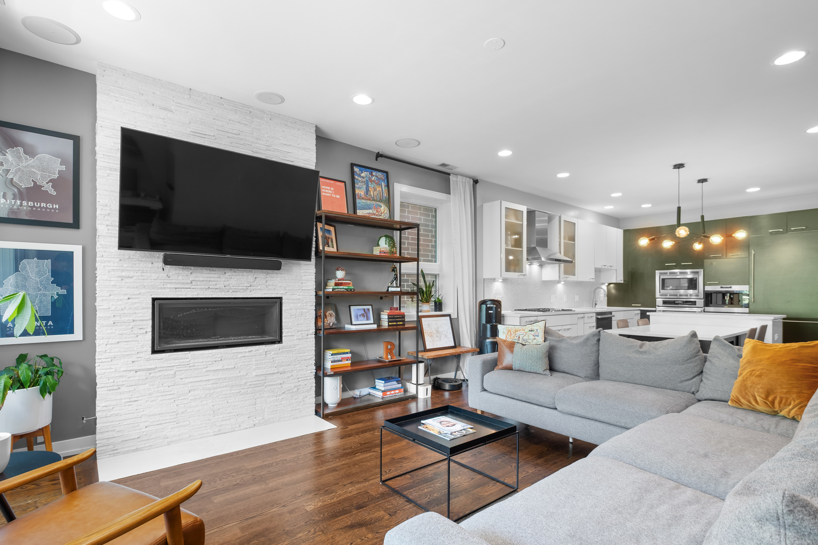 1536 West Walton Street Chicago IL 60642