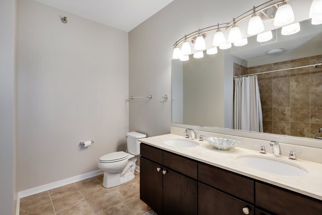 757 North Orleans Street Chicago IL 60654