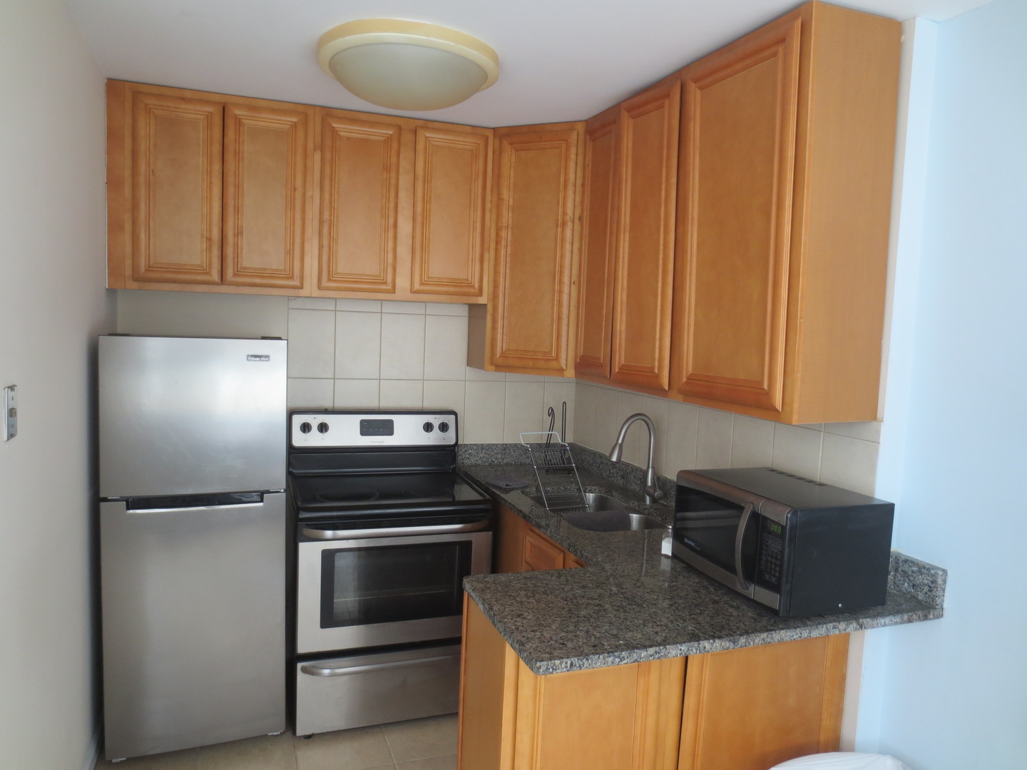 6171 North Sheridan Road Chicago IL 60660