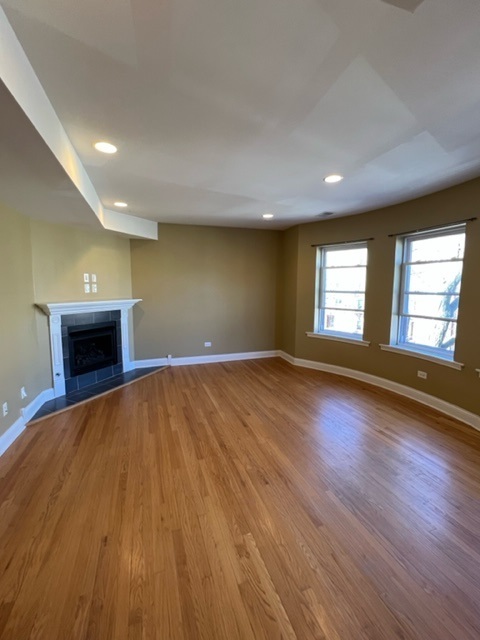 7411 North Hoyne Avenue Chicago IL 60645